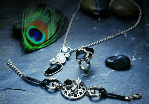 品牌服装服饰批发 优势、选择与市场洞察